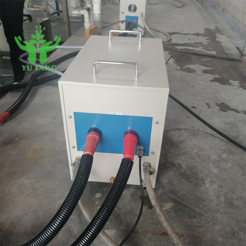 Máy gia nhiệt cảm ứng 7,5L / phút 0,06-0,12Mpa cho nắp ống đồng