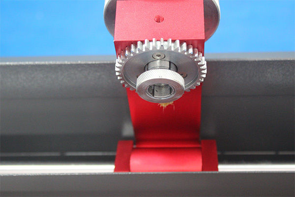 Máy kiểm tra mài mòn theo tiêu chuẩn DIN ISO 4649 Công cụ kiểm tra dệt may phù hợp để đếm kết quả