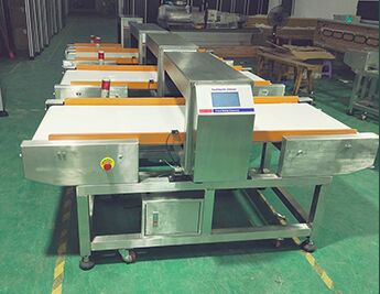Máy phát hiện kim loại tự động bằng thép không gỉ loại thực phẩm cho đồ ăn nhẹ Dòng sản xuất kiểm tra thực phẩm