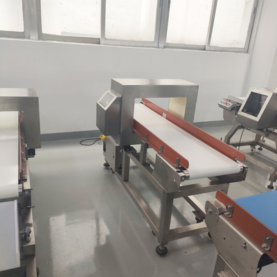 Máy dò kim loại thực phẩm tùy chỉnh Độ chính xác cao cho bao bì lá nhôm